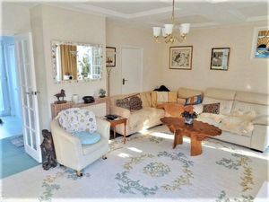 Photo 25- click for photo gallery